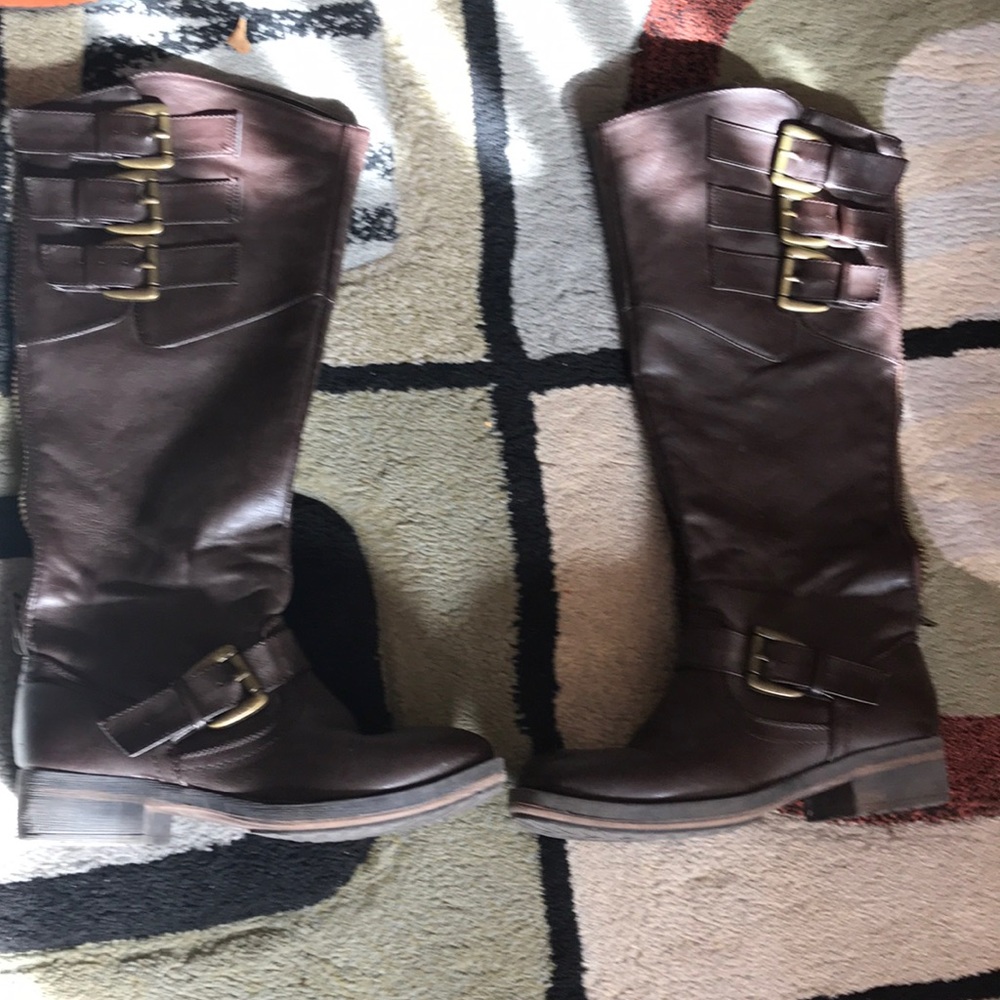Steve Madden Lundunn Brown leather boots. Size 6.5